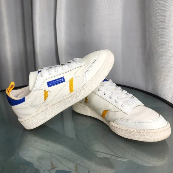 Reebok Club White Blue Yellow Leather Athletic Lace Low Top Shoe Size 6 - Picture 1 of 11